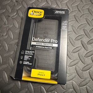OtterBox Defender Pro Case iPhone X black protection apple belt clip & holder